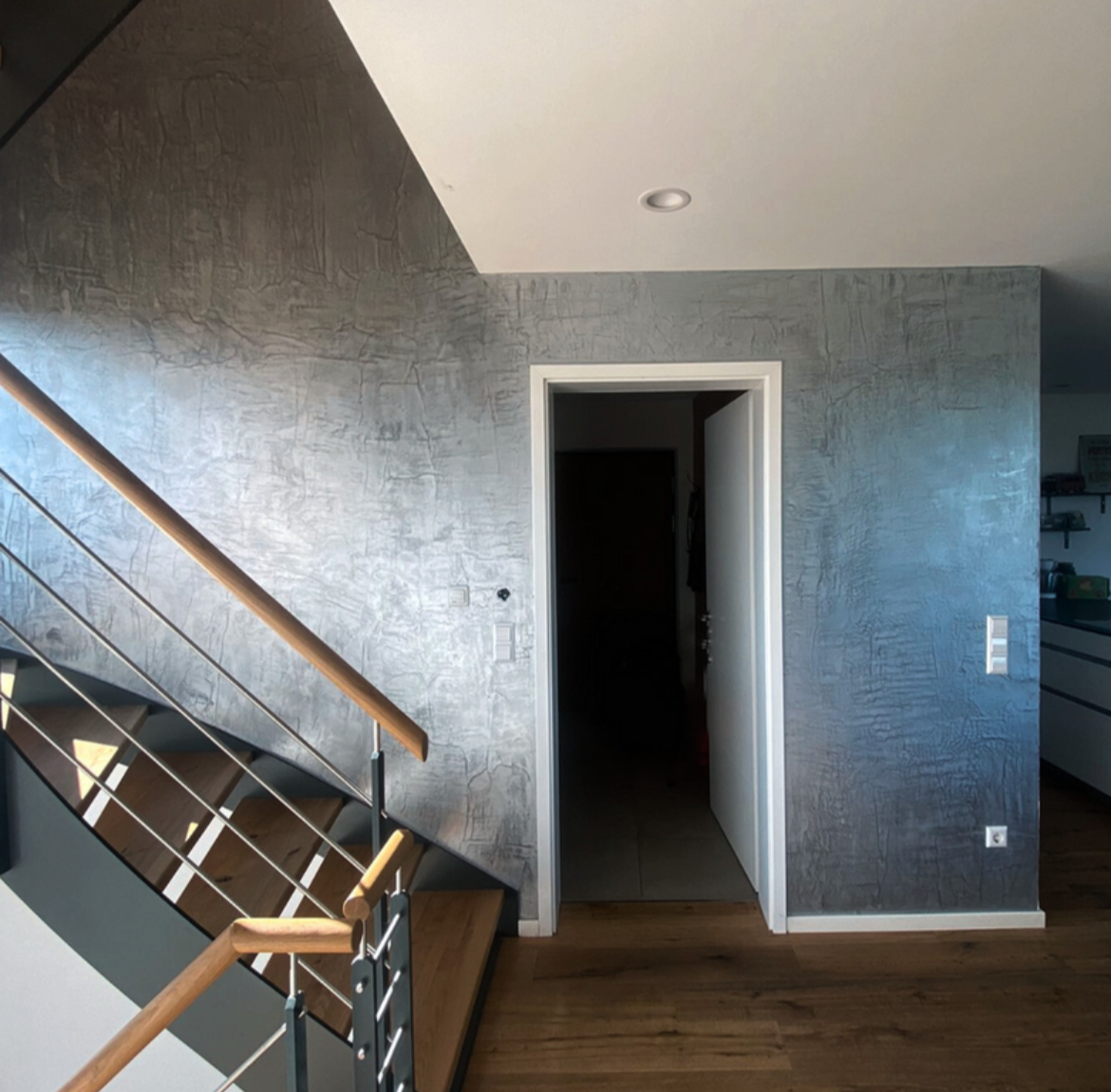 682c99e5e3d54