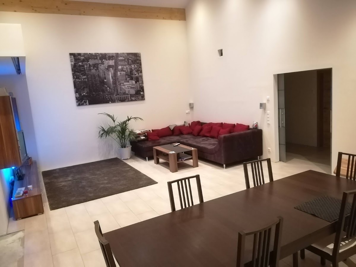 682ca155722bf