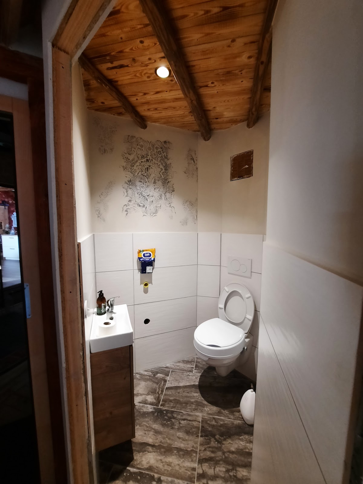 682ca71172470