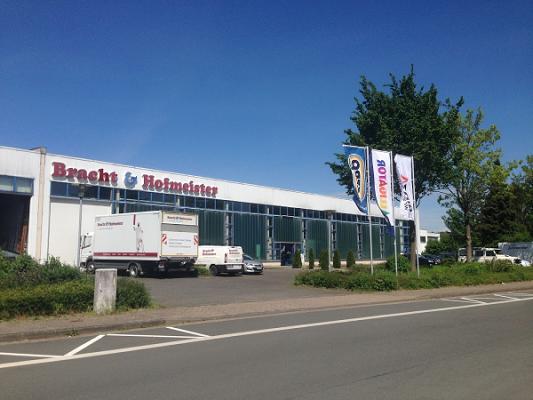 Bracht & Hofmeister Farben, Vinylbelag, Bodenbeläge, Tapeten - Lemgo