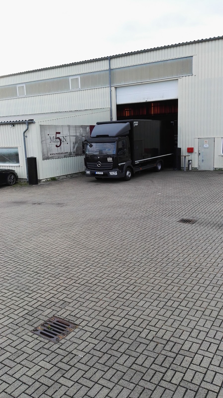 682d31442106a