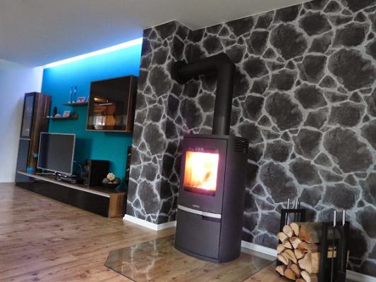 Der Tapeten Oli - Inhaber Oliver Mastofske